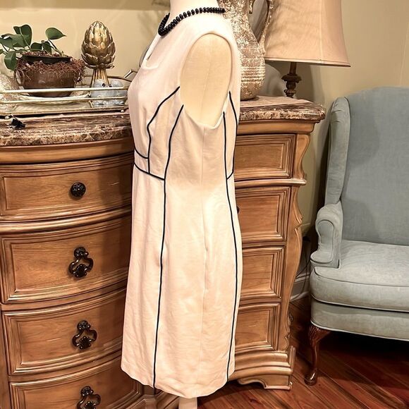 Antonio Melani Dress Size 8 - Picture 2 of 8